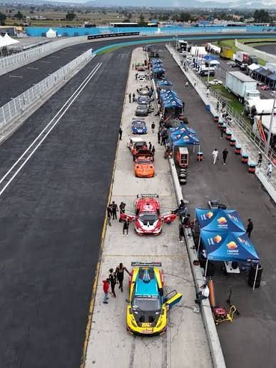 Pit lane